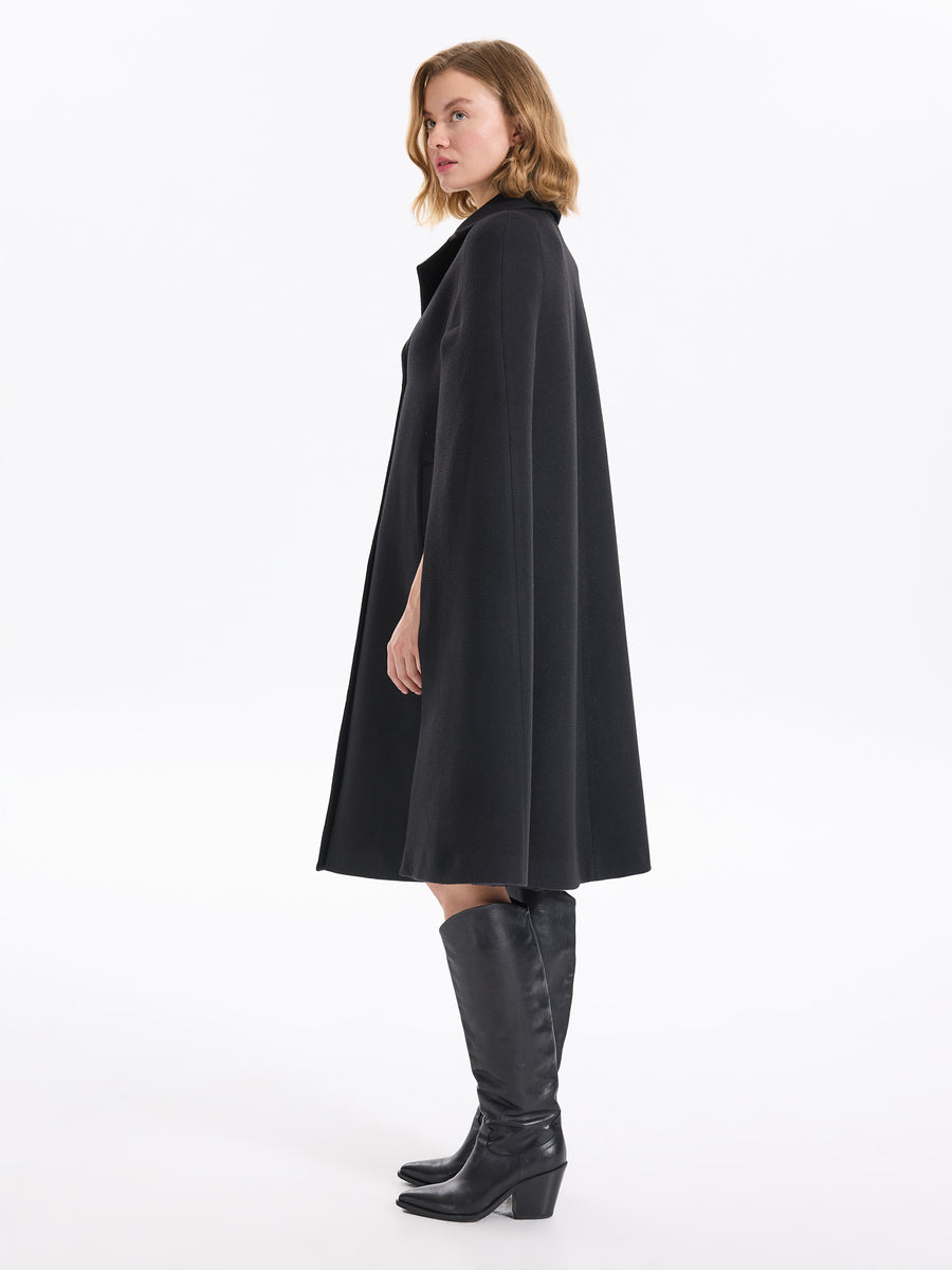 Fiona Trenchcoat