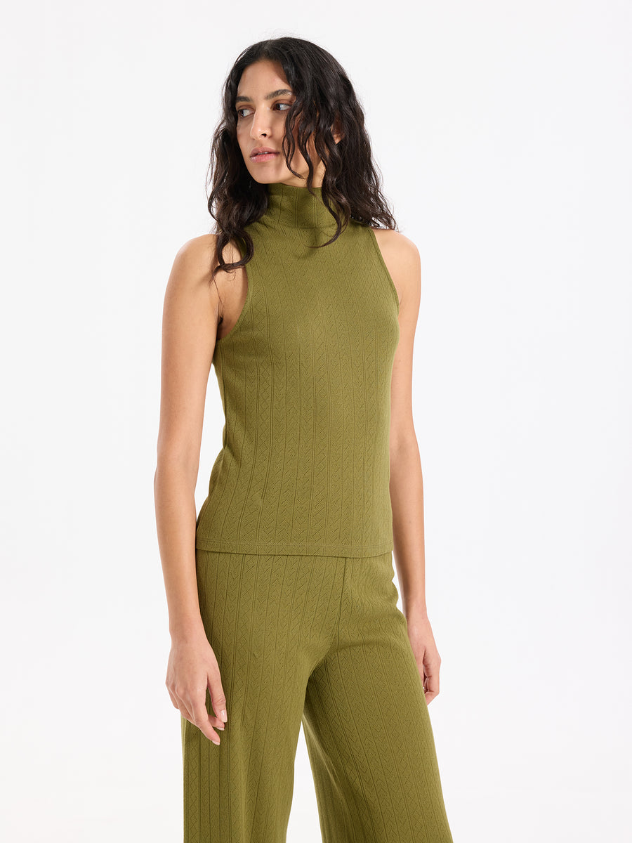 Hearts in a Row Sleeveless Turtleneck